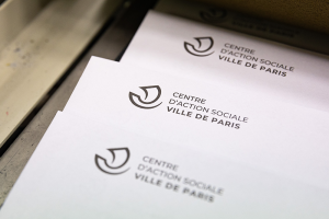 Des courriers concernant les aides sociales délivrées par le CASVP sont régulièrement traités.