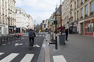 Rue Saint-Antoine après travaux